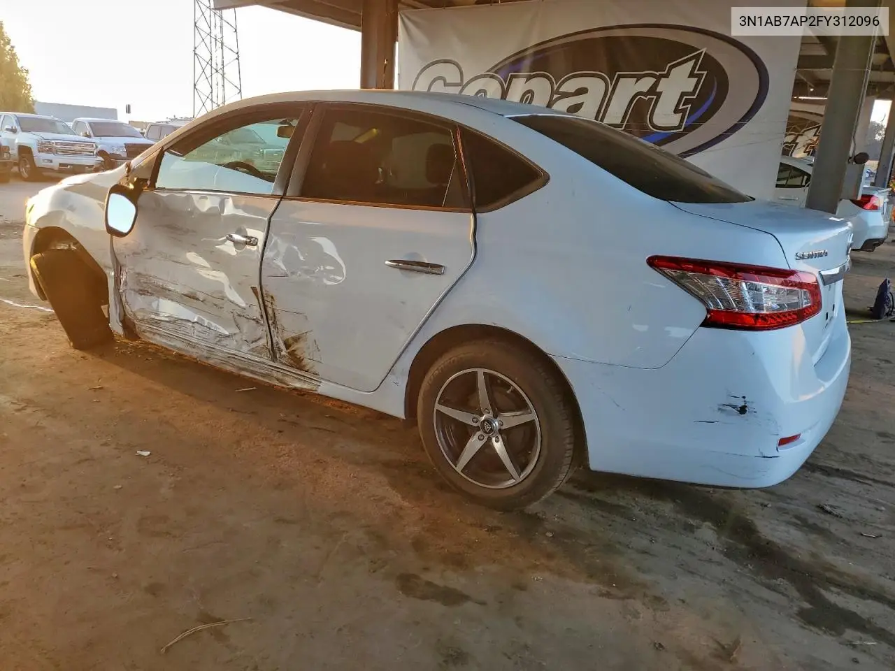 3N1AB7AP2FY312096 2015 Nissan Sentra S