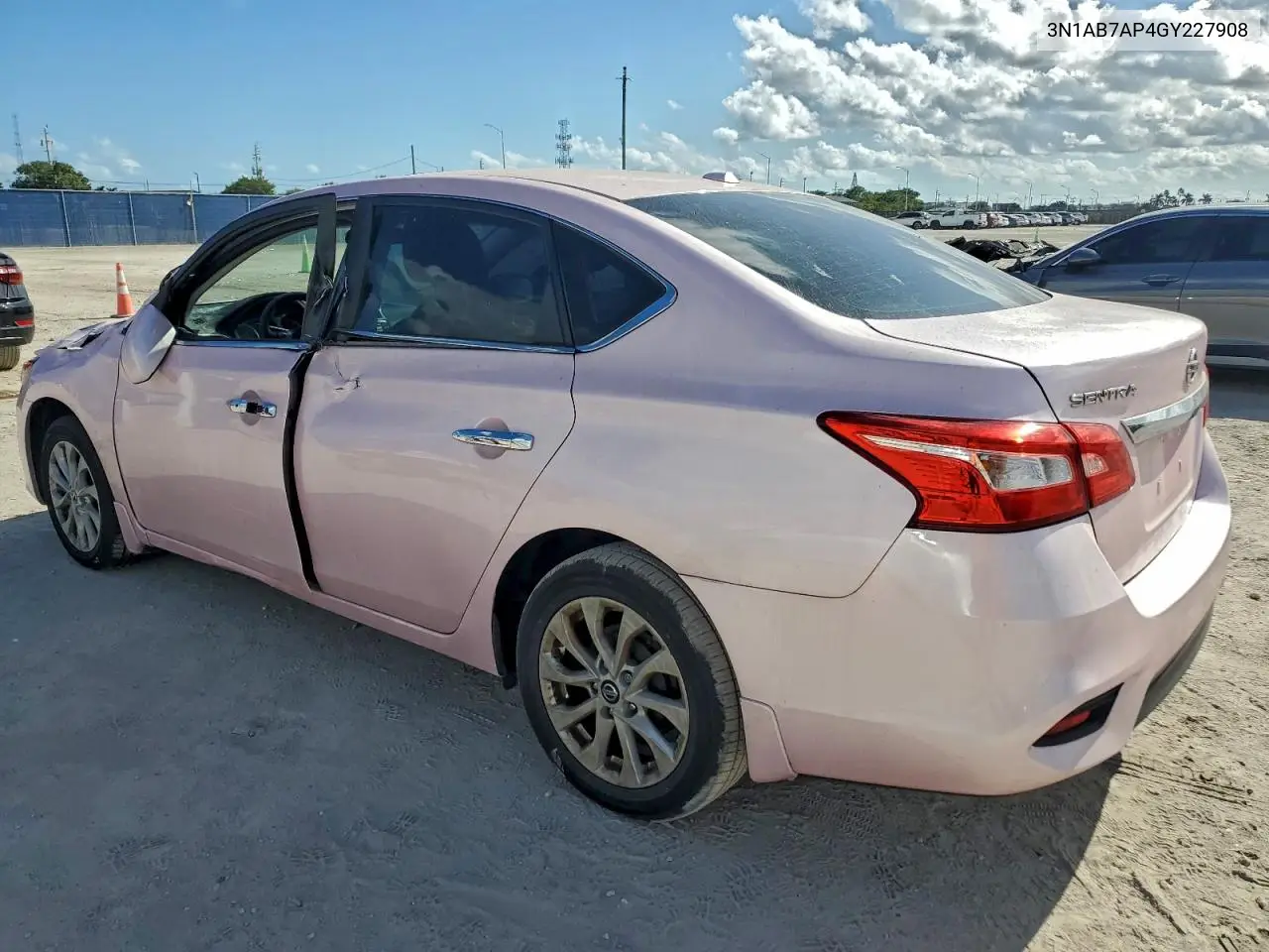 3N1AB7AP4GY227908 2016 Nissan Sentra S
