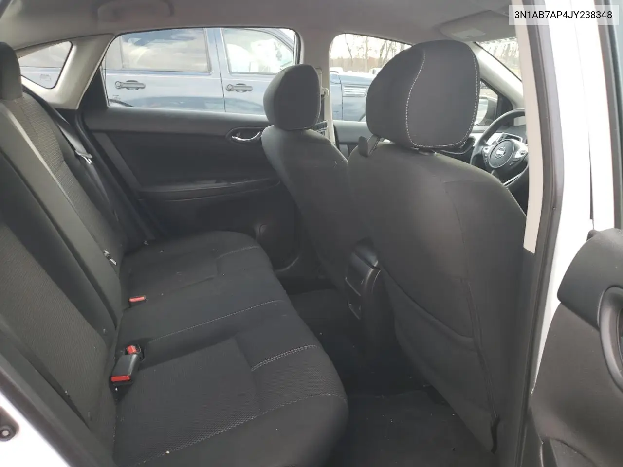 3N1AB7AP4JY238348 2018 Nissan Sentra S