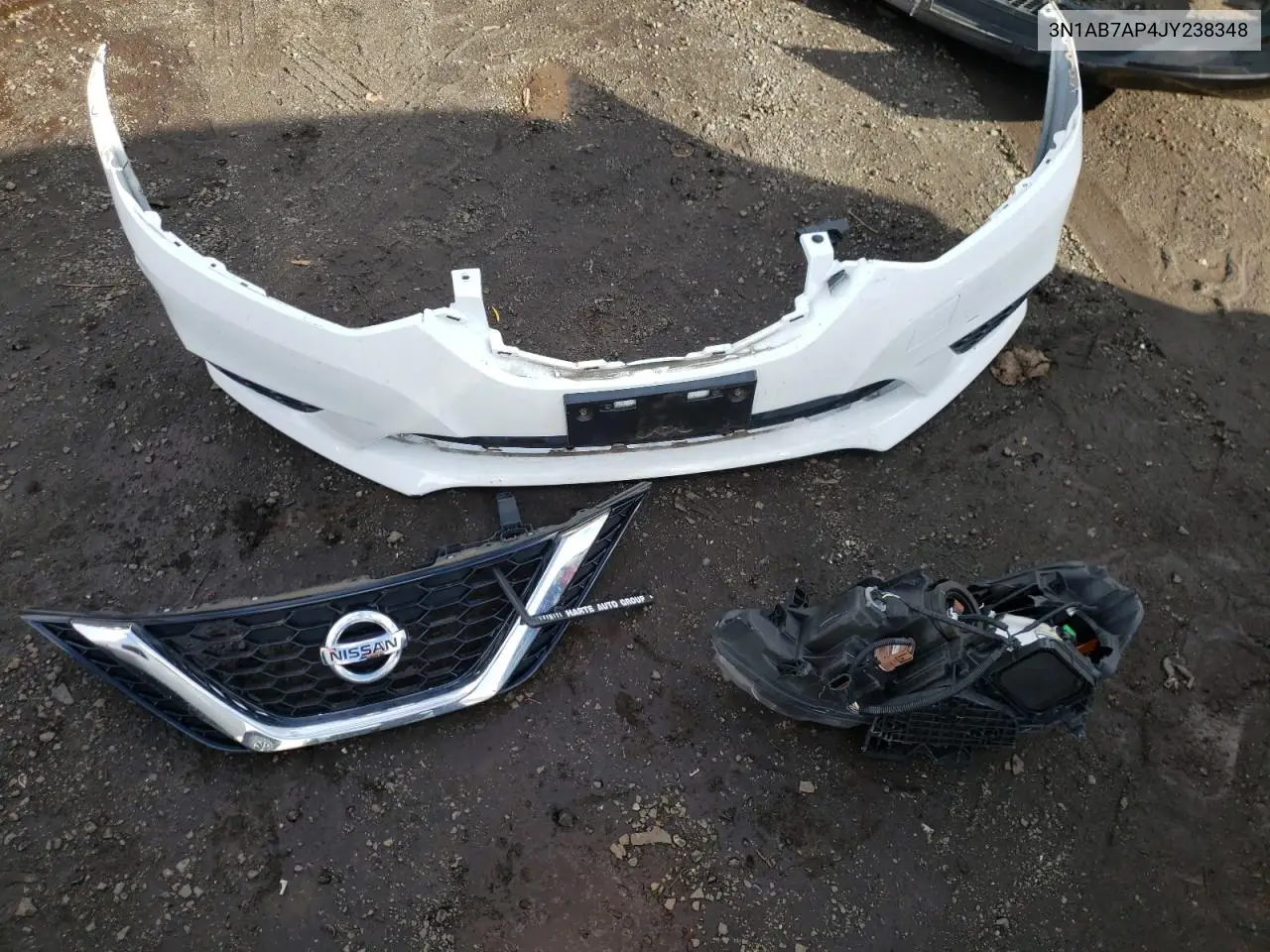 3N1AB7AP4JY238348 2018 Nissan Sentra S