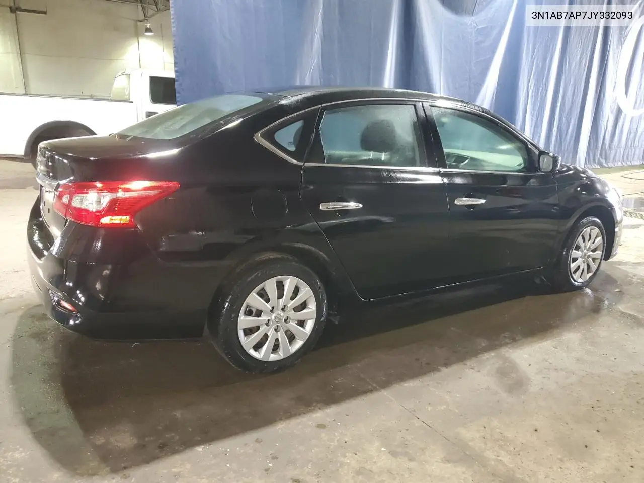 3N1AB7AP7JY332093 2018 Nissan Sentra S