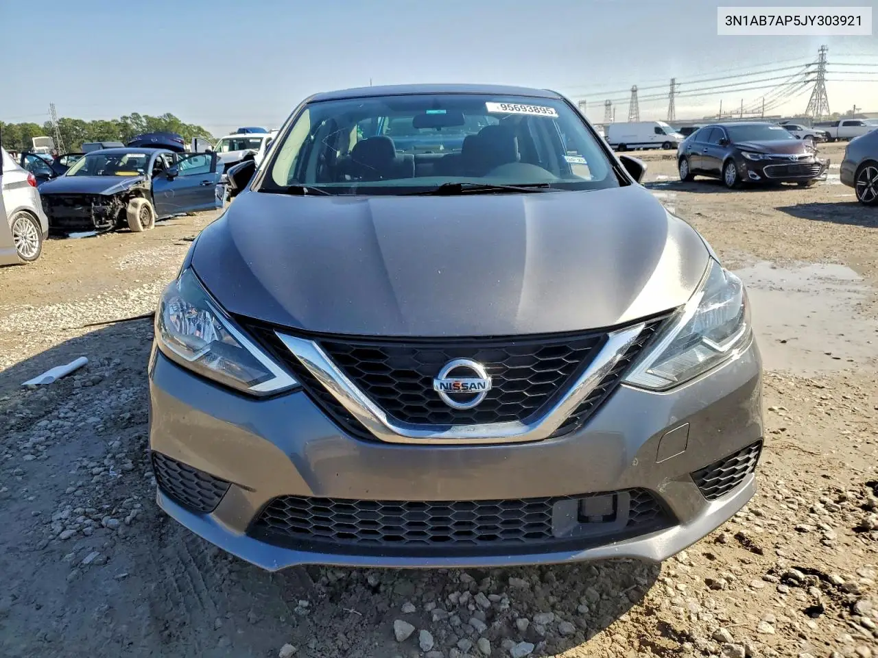 3N1AB7AP5JY303921 2018 Nissan Sentra S