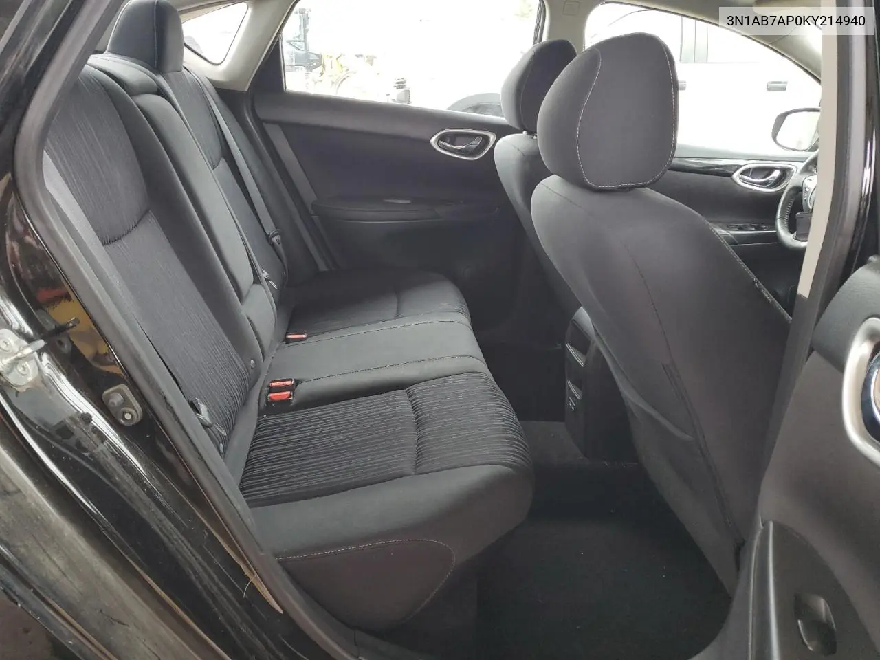 3N1AB7AP0KY214940 2019 Nissan Sentra S