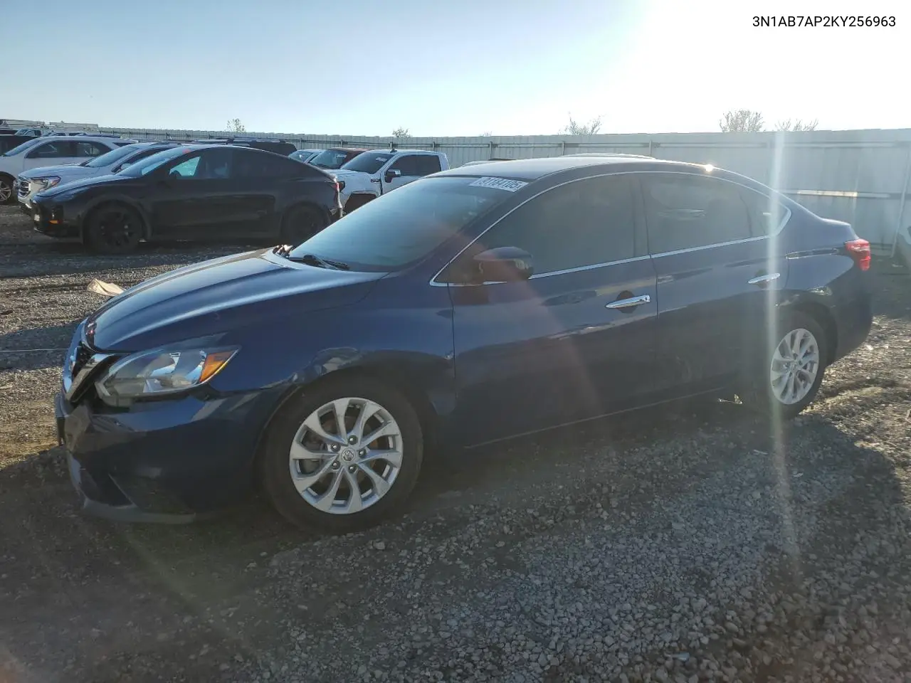 3N1AB7AP2KY256963 2019 Nissan Sentra S