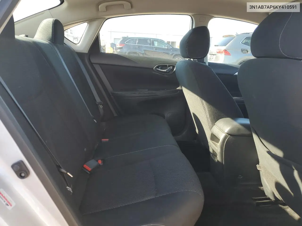 3N1AB7AP6KY410591 2019 Nissan Sentra S