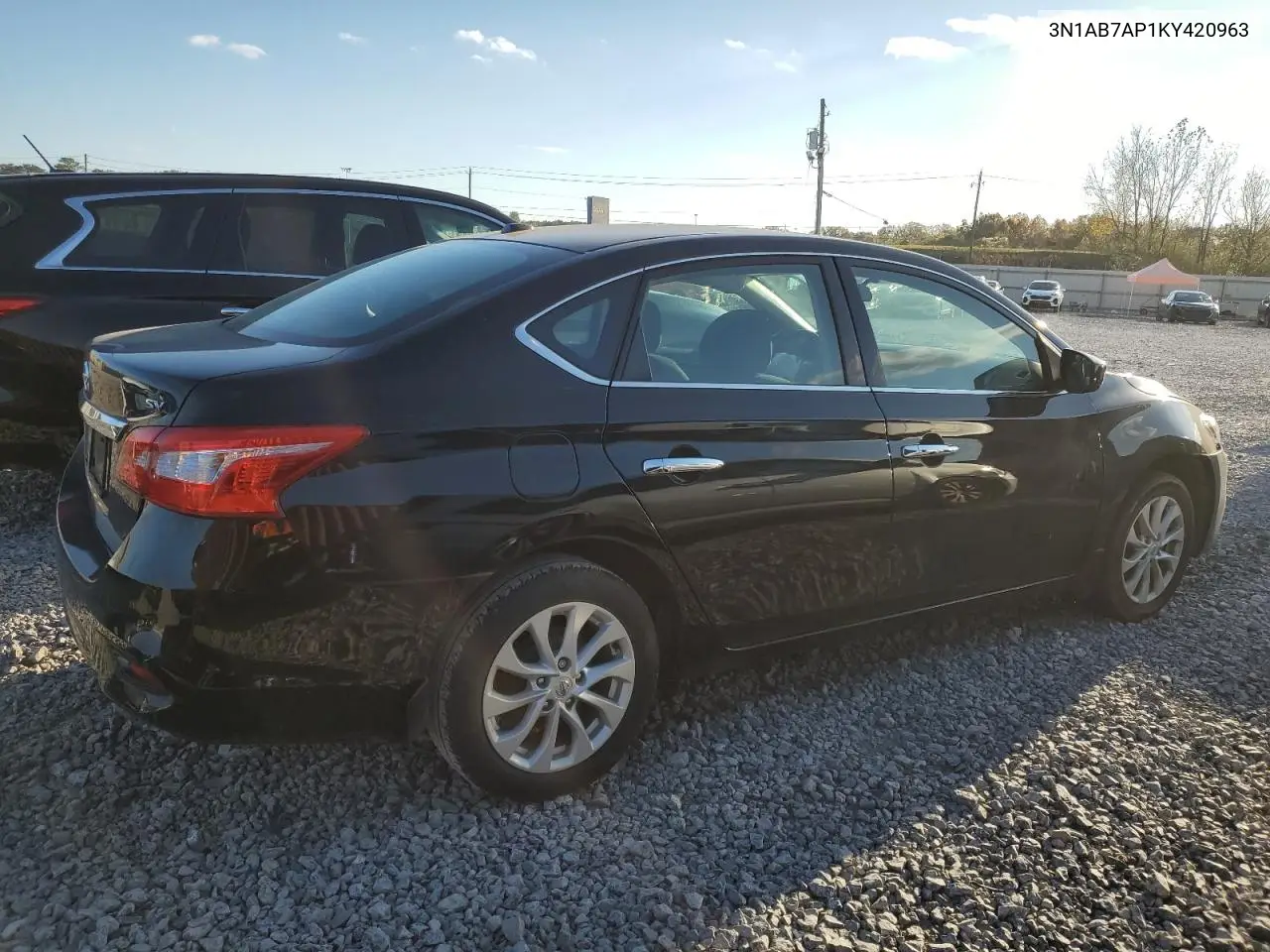 3N1AB7AP1KY420963 2019 Nissan Sentra S