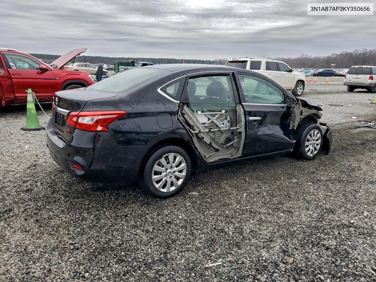 3N1AB7AP3KY350656 2019 Nissan Sentra S