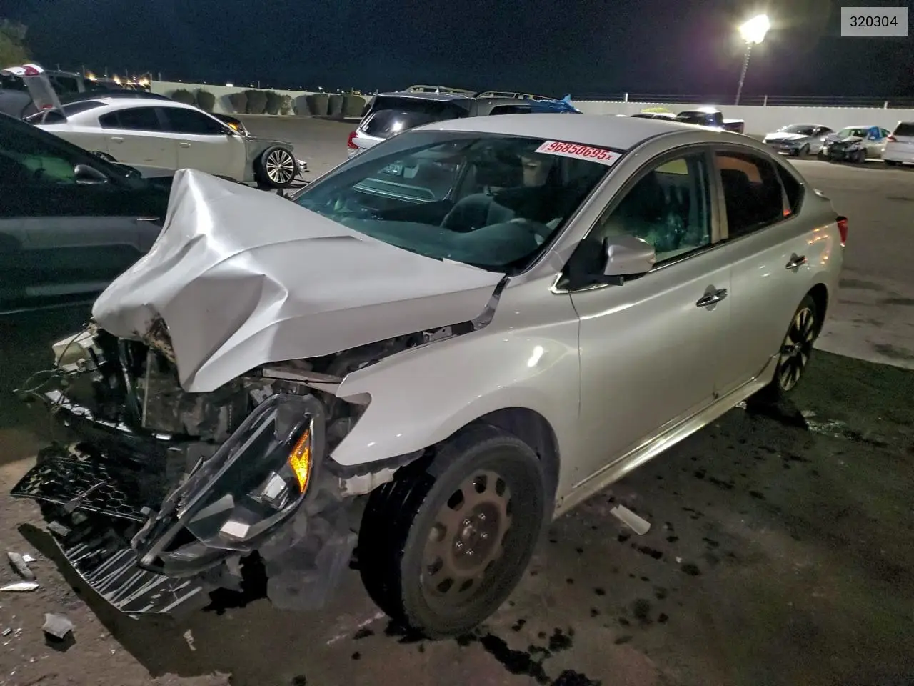 320304 2019 Nissan Sentra S
