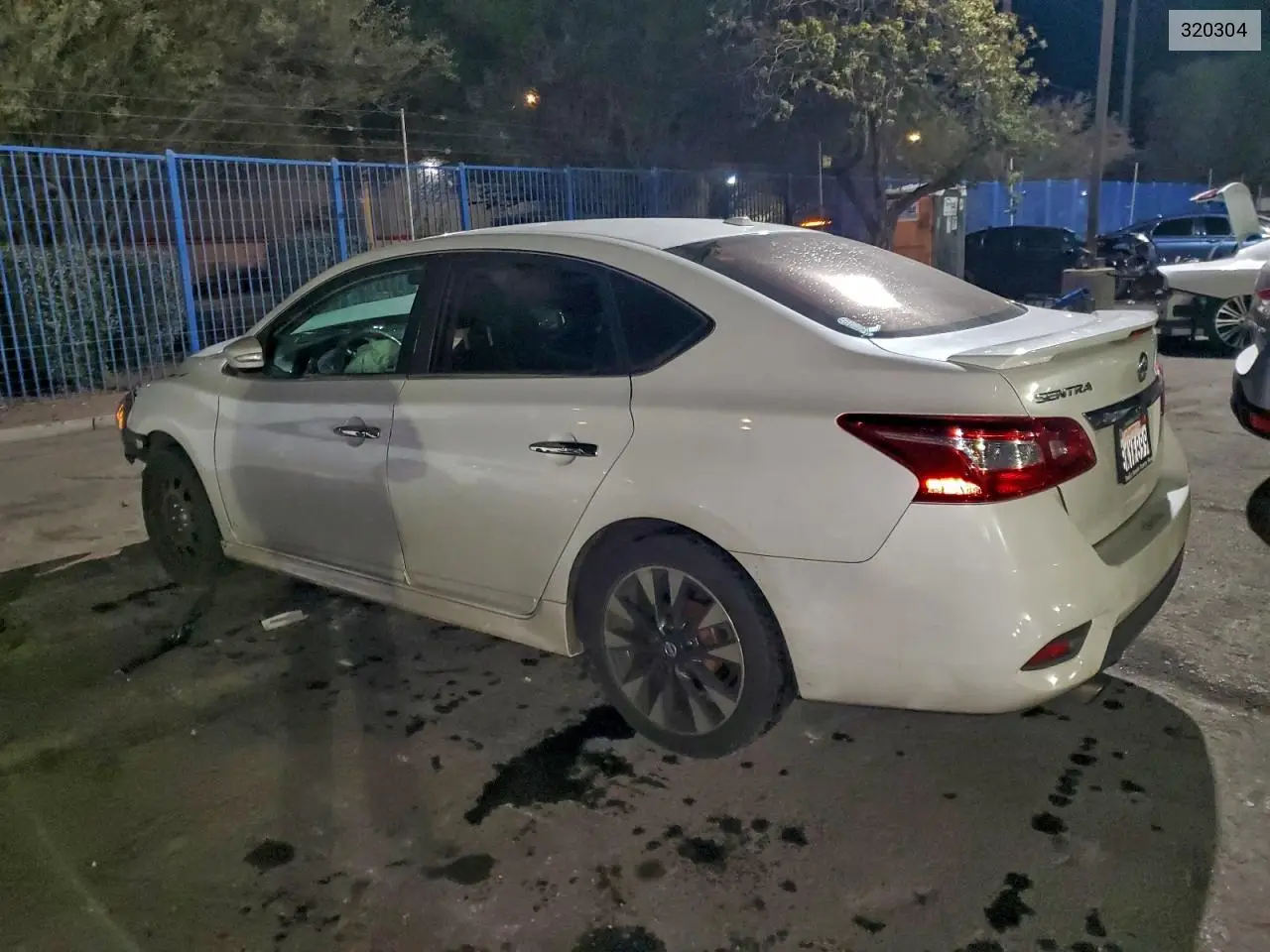 320304 2019 Nissan Sentra S