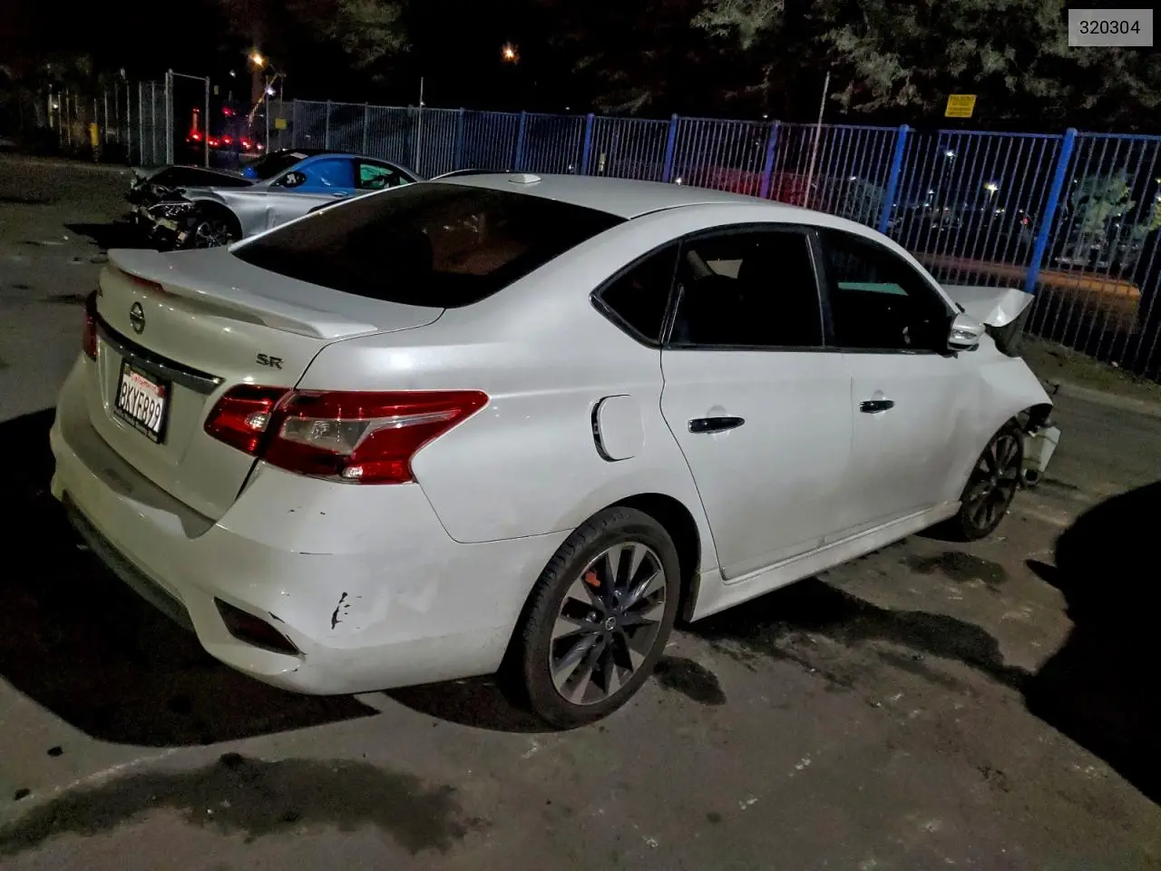 320304 2019 Nissan Sentra S