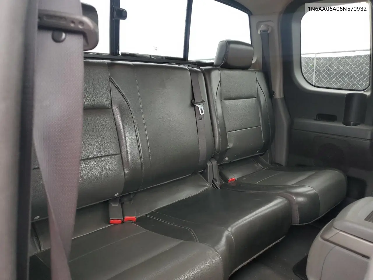 1N6AA06A06N570932 2006 Nissan Titan Xe