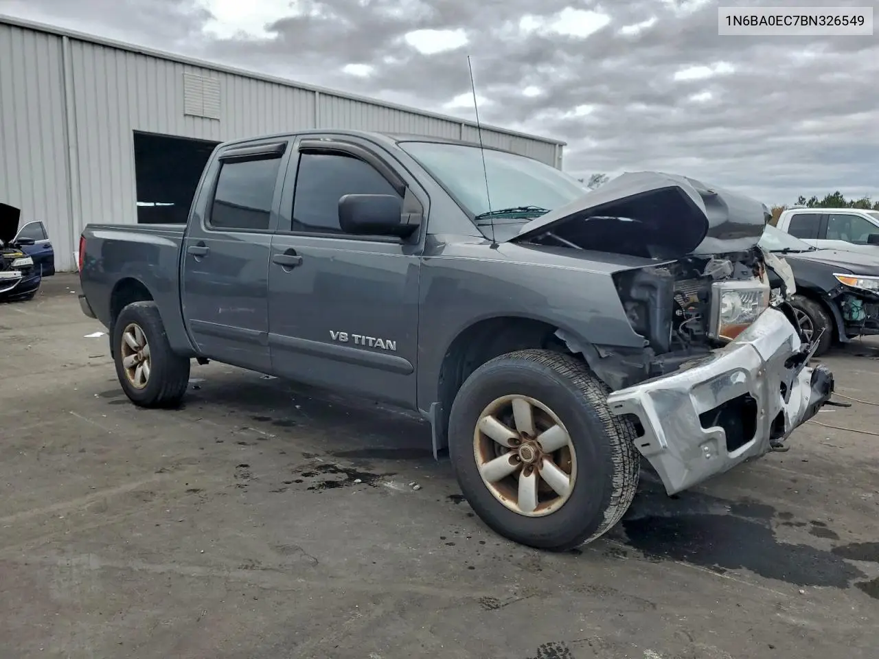 1N6BA0EC7BN326549 2011 Nissan Titan Sv