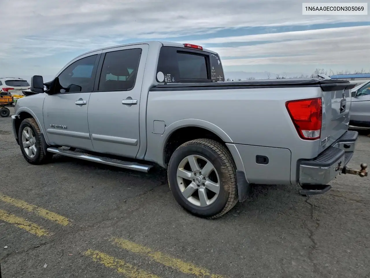 1N6AA0EC0DN305069 2013 Nissan Titan S