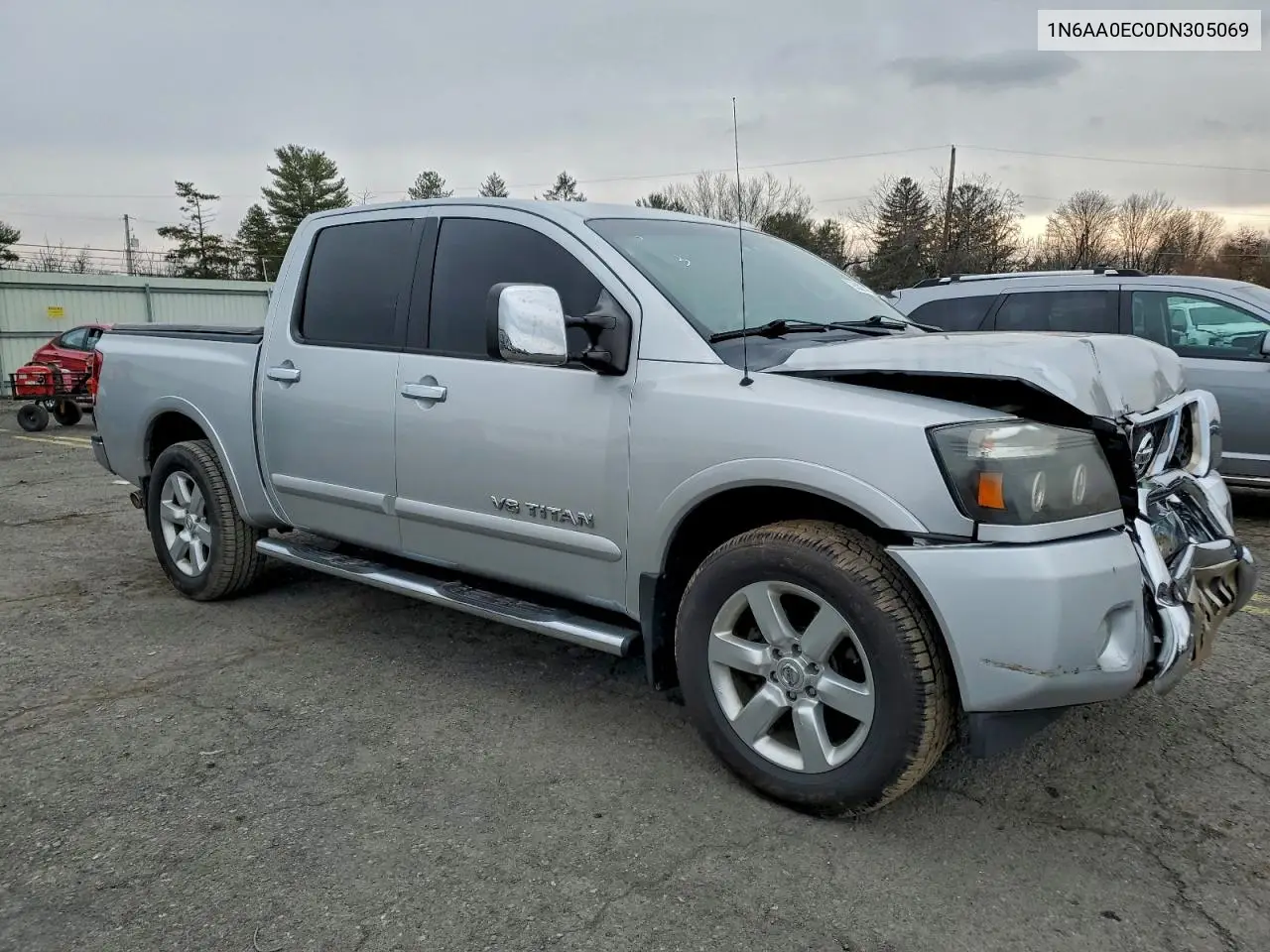 1N6AA0EC0DN305069 2013 Nissan Titan S