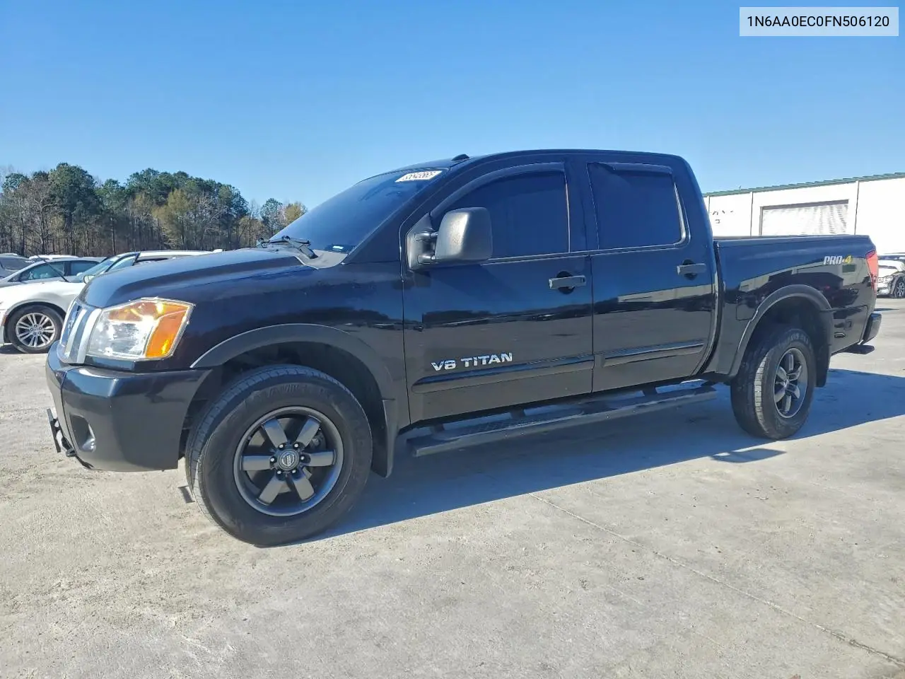 1N6AA0EC0FN506120 2015 Nissan Titan S