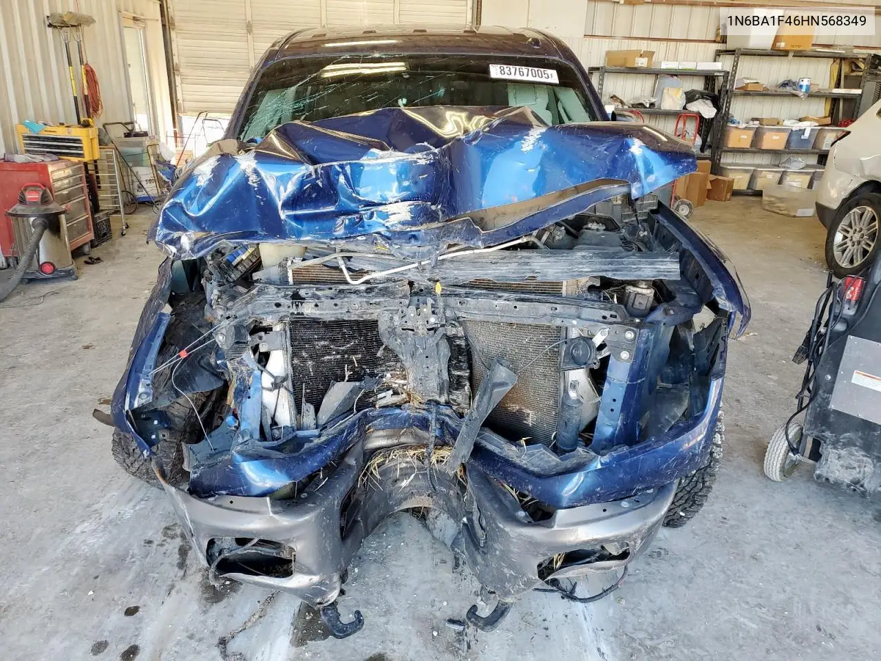 1N6BA1F46HN568349 2017 Nissan Titan Xd Sl