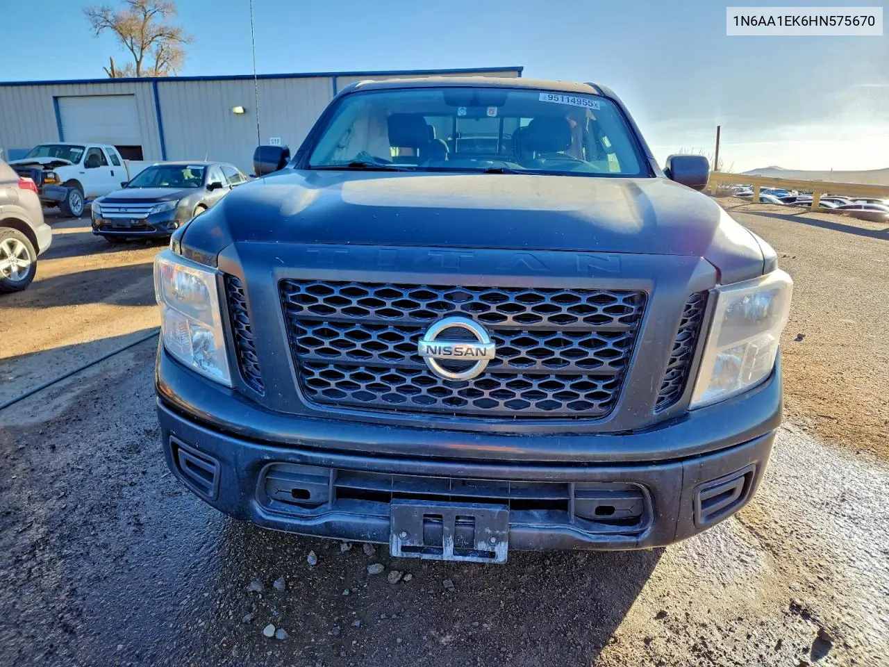 1N6AA1EK6HN575670 2017 Nissan Titan S