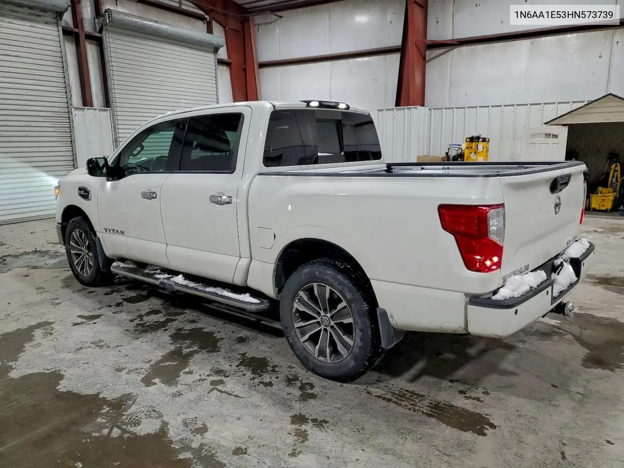1N6AA1E53HN573739 2017 Nissan Titan Sv