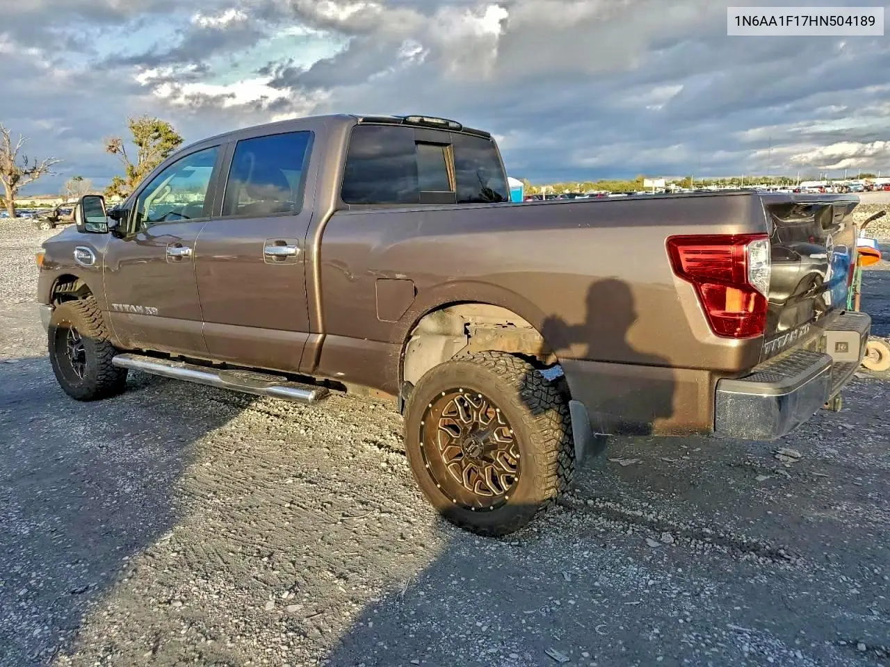 1N6AA1F17HN504189 2017 Nissan Titan Xd S