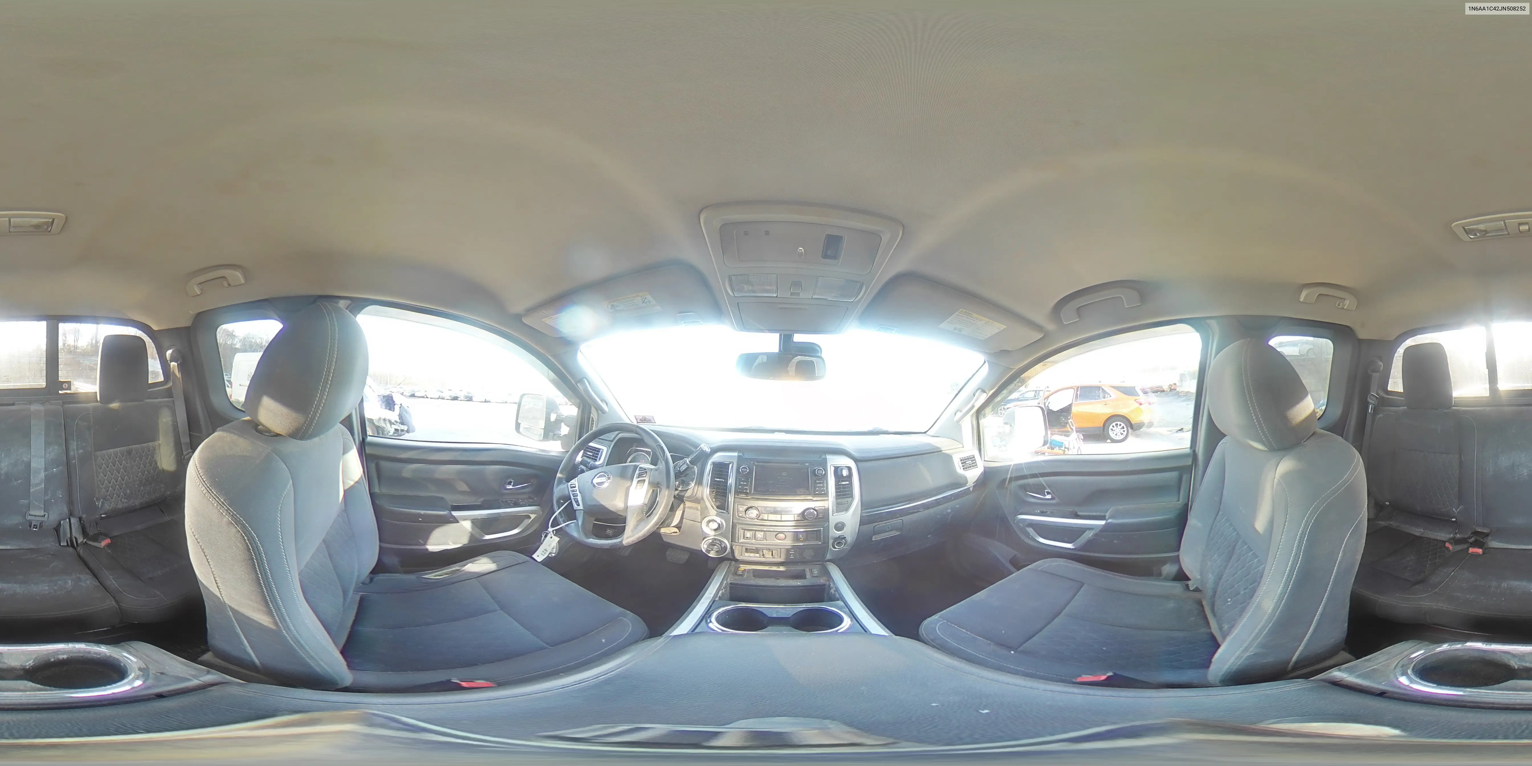 1N6AA1C42JN508252 2018 Nissan Titan Xd Sv