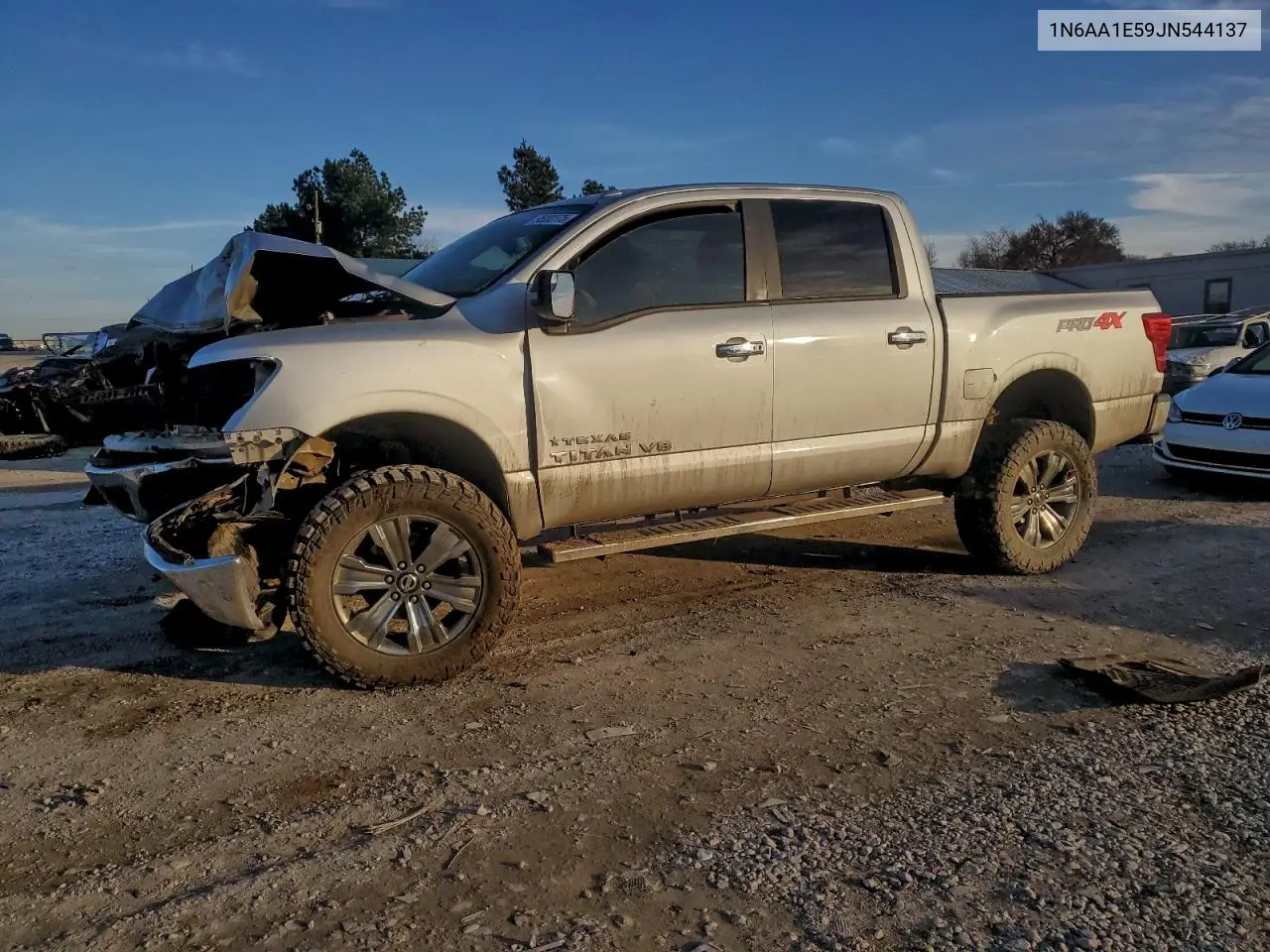 1N6AA1E59JN544137 2018 Nissan Titan Sv