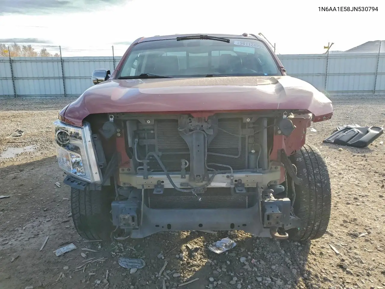1N6AA1E58JN530794 2018 Nissan Titan Sv
