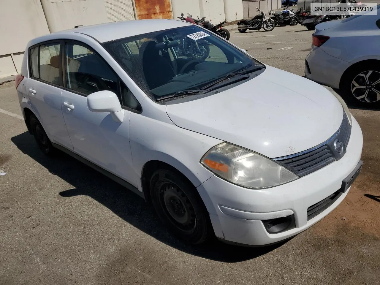 2007 Nissan Versa S VIN: 3N1BC13E57L439319 Lot: 72720894