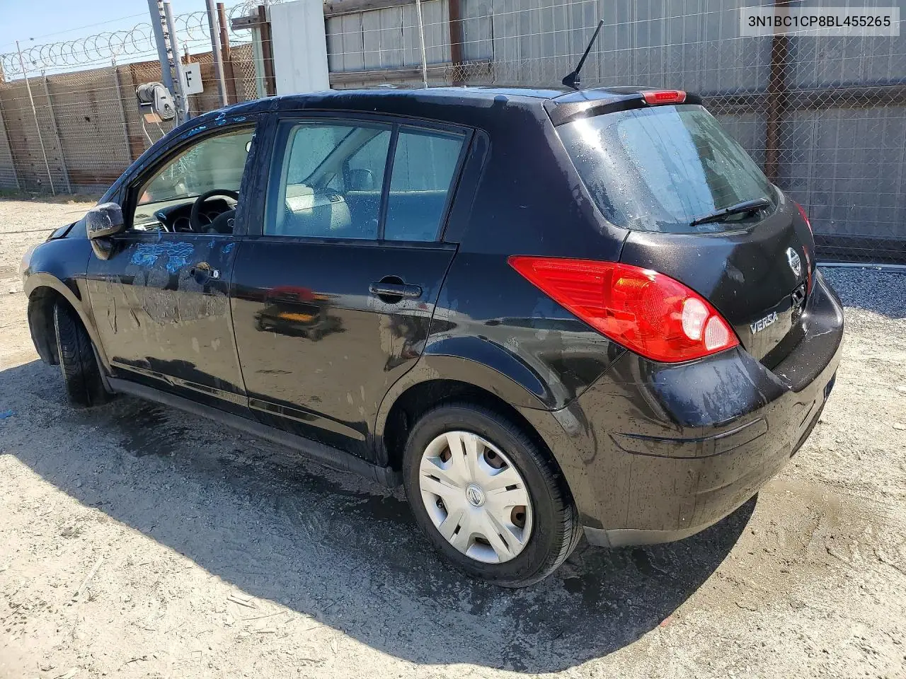3N1BC1CP8BL455265 2011 Nissan Versa S