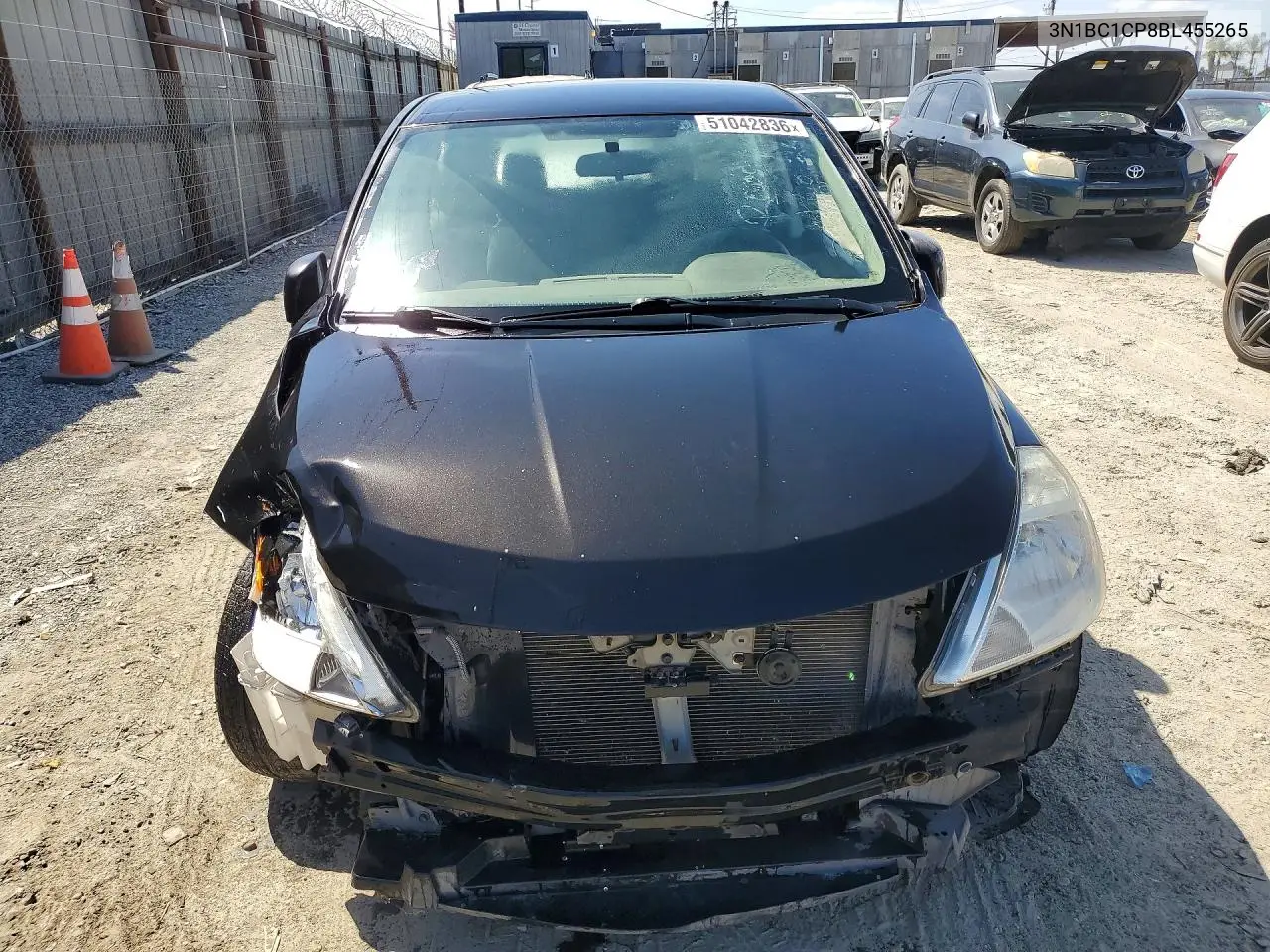 3N1BC1CP8BL455265 2011 Nissan Versa S