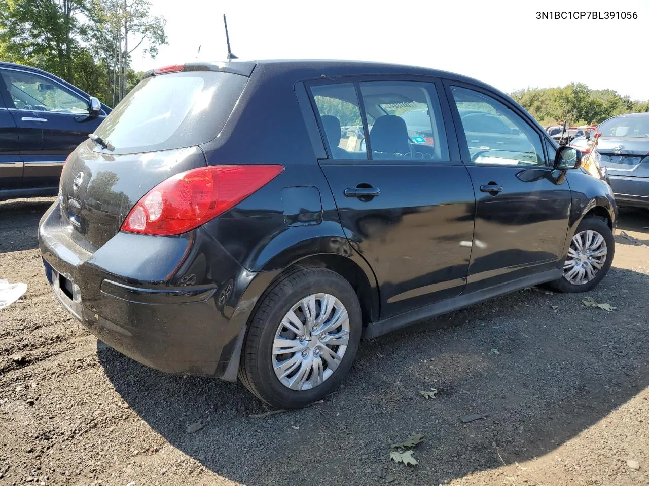 3N1BC1CP7BL391056 2011 Nissan Versa S