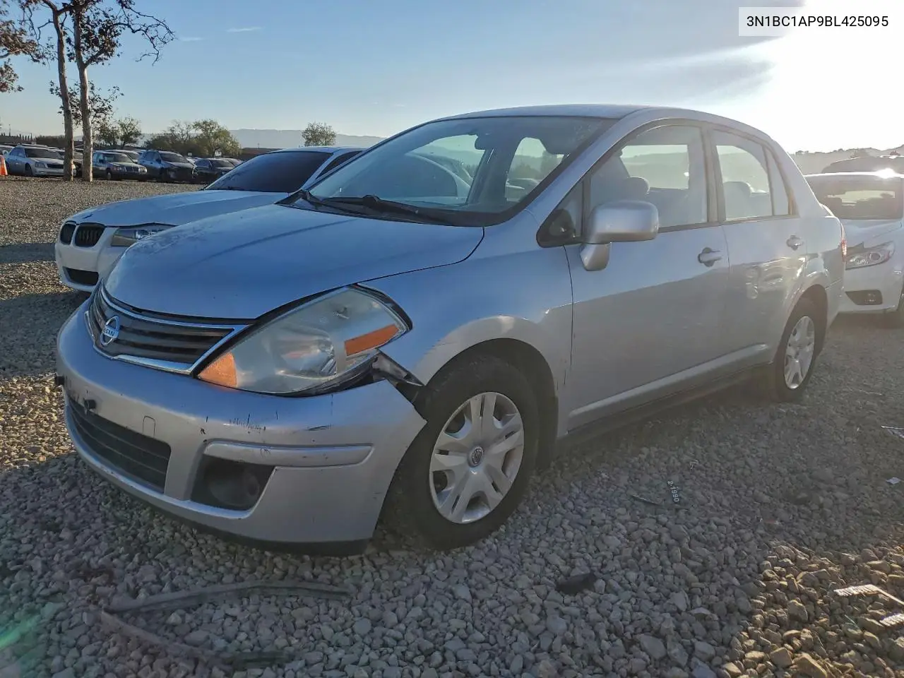 3N1BC1AP9BL425095 2011 Nissan Versa S