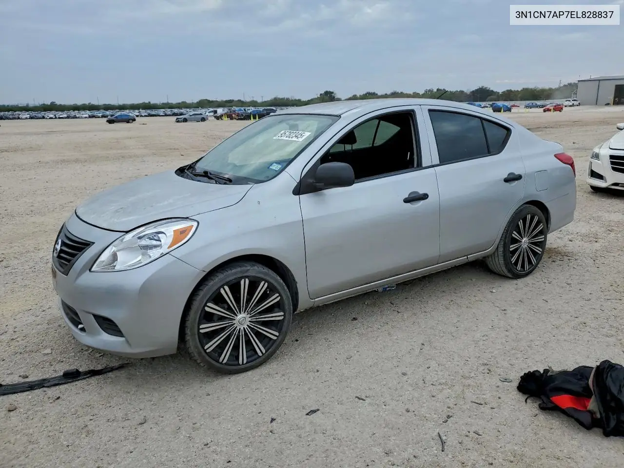 3N1CN7AP7EL828837 2014 Nissan Versa S