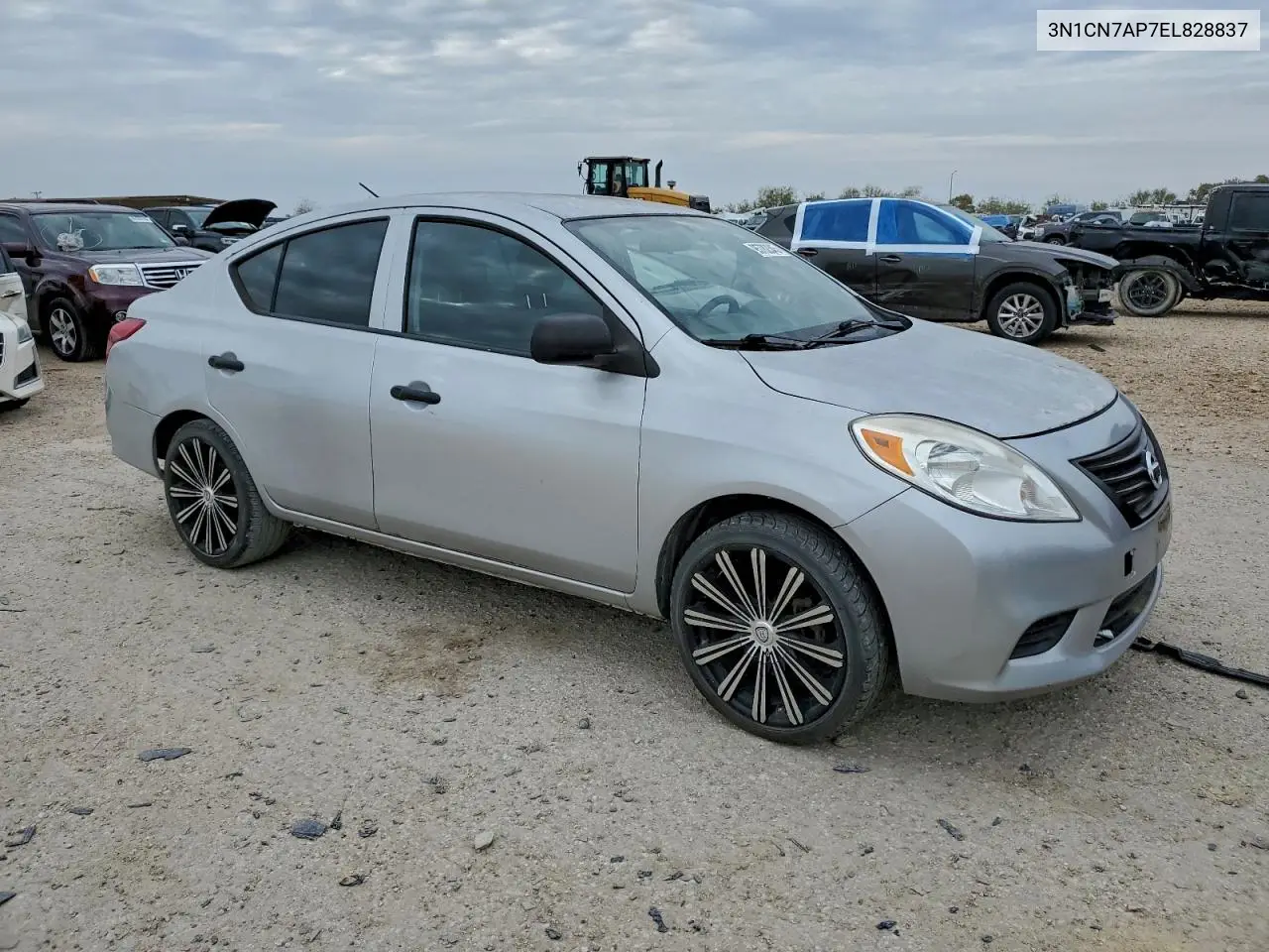3N1CN7AP7EL828837 2014 Nissan Versa S