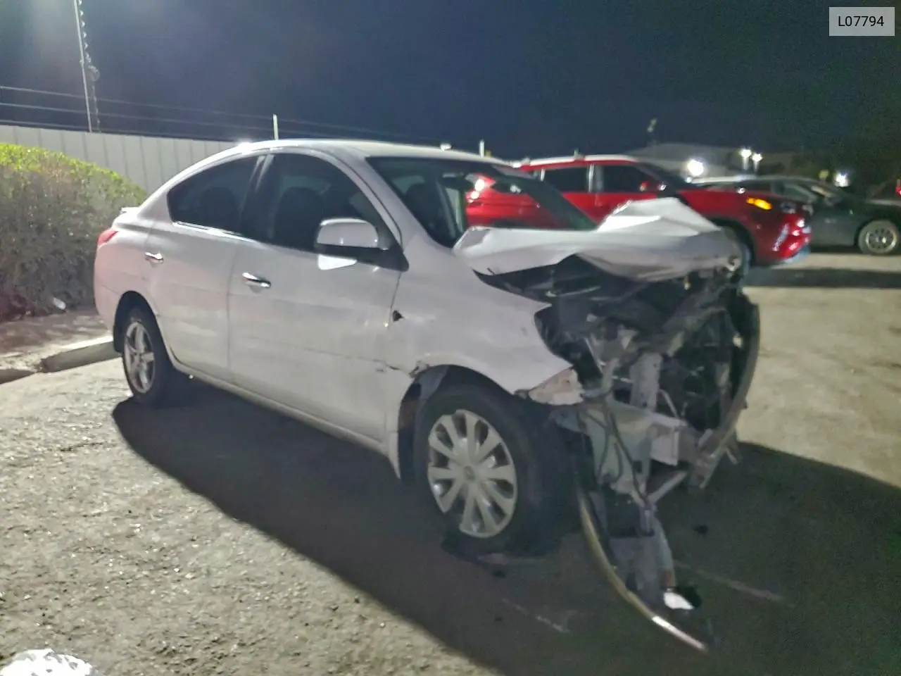 L07794 2014 Nissan Versa S