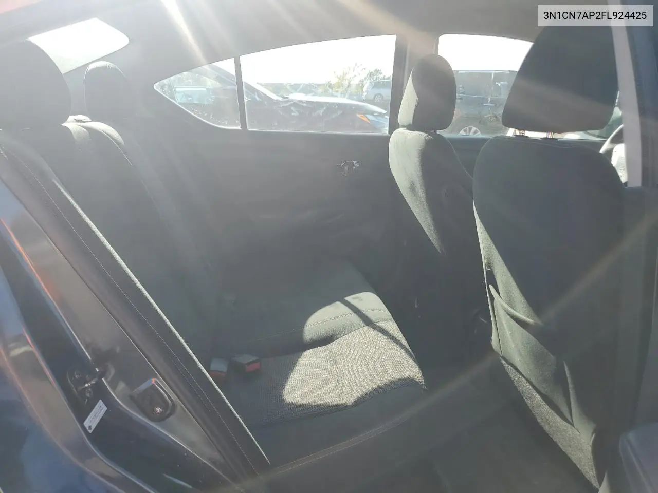 3N1CN7AP2FL924425 2015 Nissan Versa S
