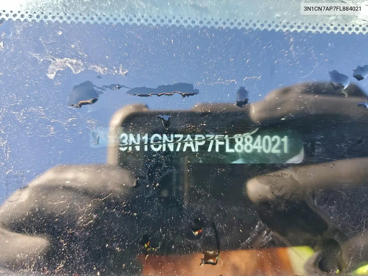 3N1CN7AP7FL884021 2015 Nissan Versa S