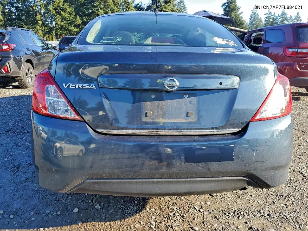 3N1CN7AP7FL884021 2015 Nissan Versa S