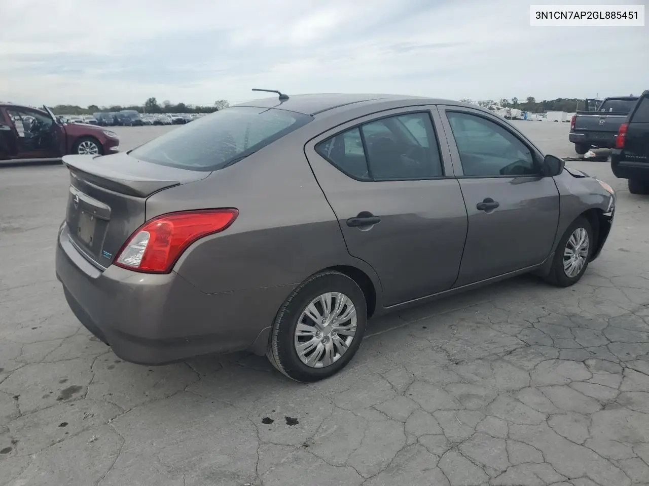3N1CN7AP2GL885451 2016 Nissan Versa S