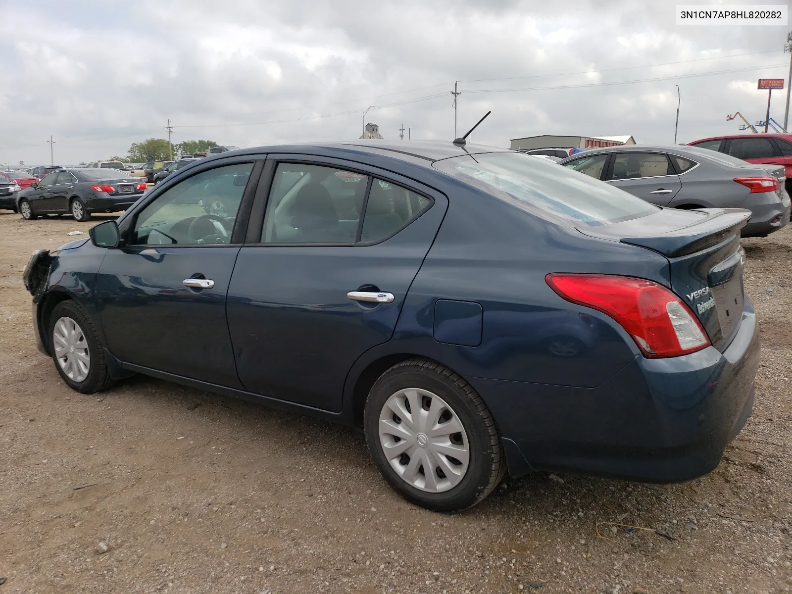 2017 Nissan Versa S VIN: 3N1CN7AP8HL820282 Lot: 67194144