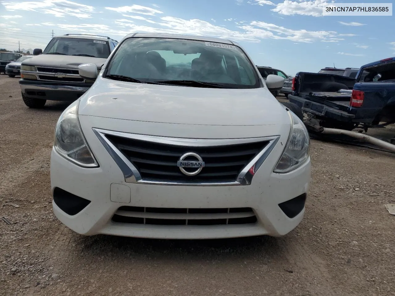 2017 Nissan Versa S VIN: 3N1CN7AP7HL836585 Lot: 68081574