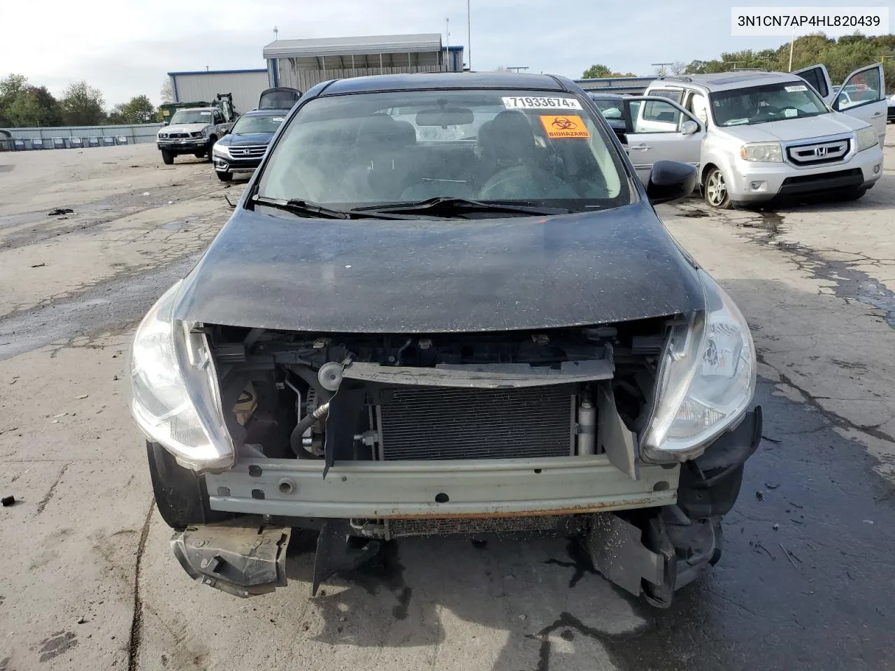 3N1CN7AP4HL820439 2017 Nissan Versa S