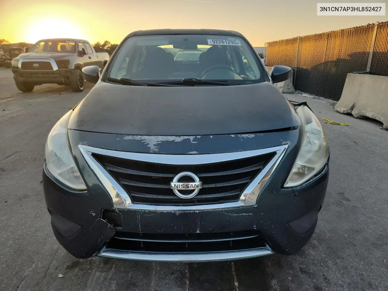3N1CN7AP3HL852427 2017 Nissan Versa S