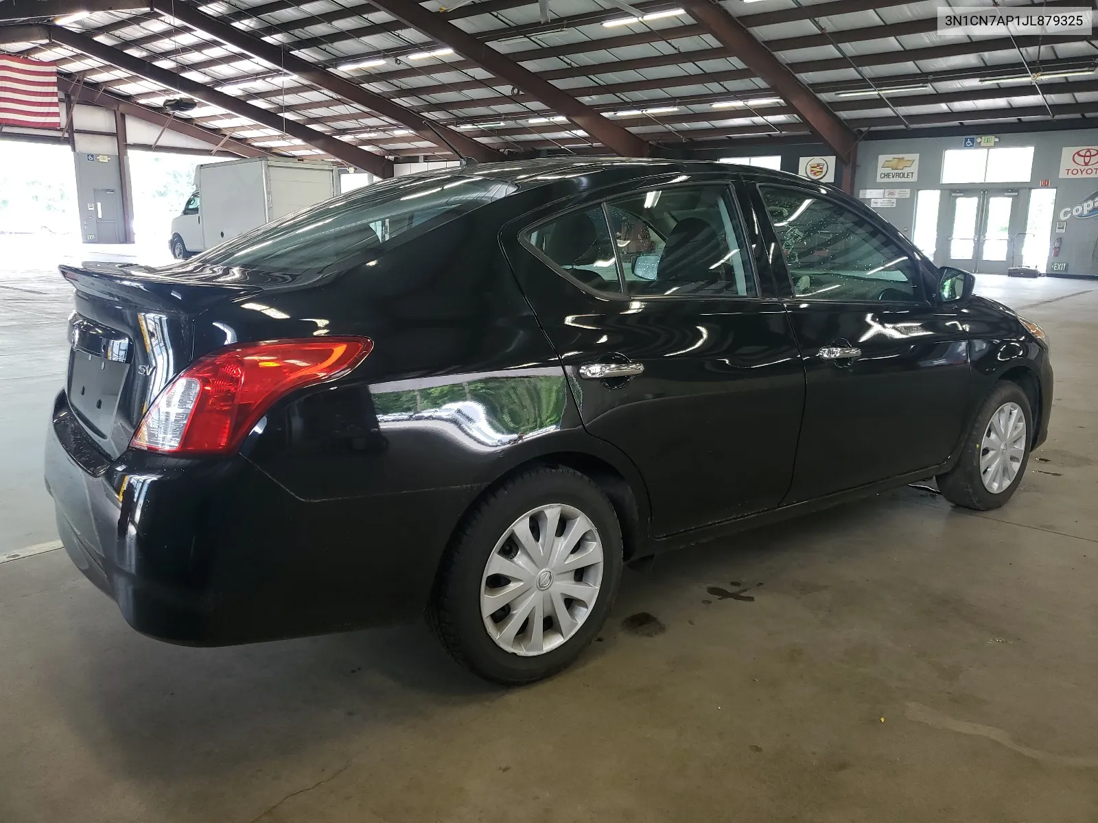 2018 Nissan Versa S VIN: 3N1CN7AP1JL879325 Lot: 68152484