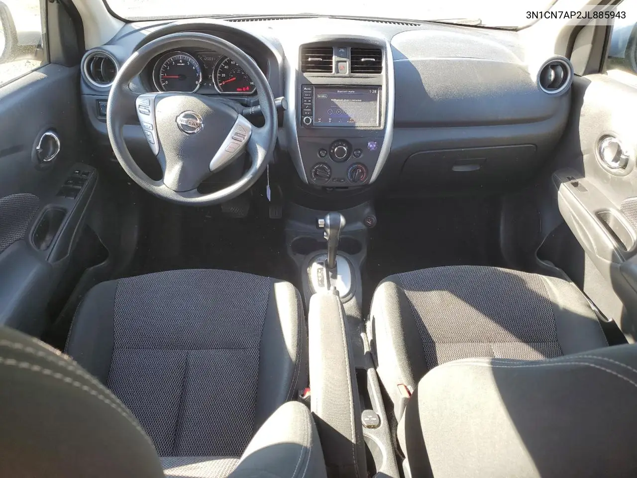 3N1CN7AP2JL885943 2018 Nissan Versa S