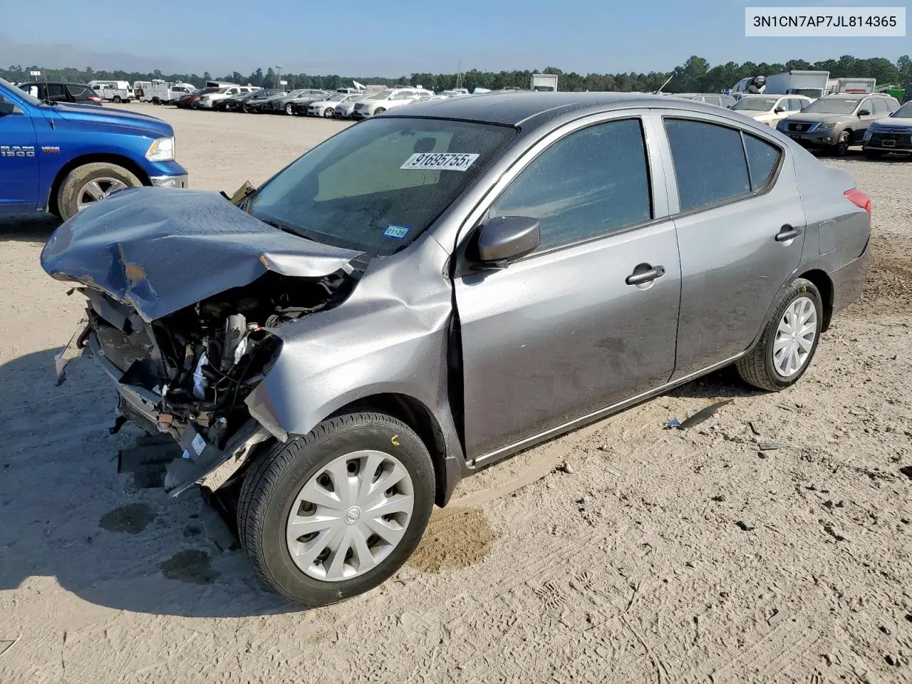 3N1CN7AP7JL814365 2018 Nissan Versa S