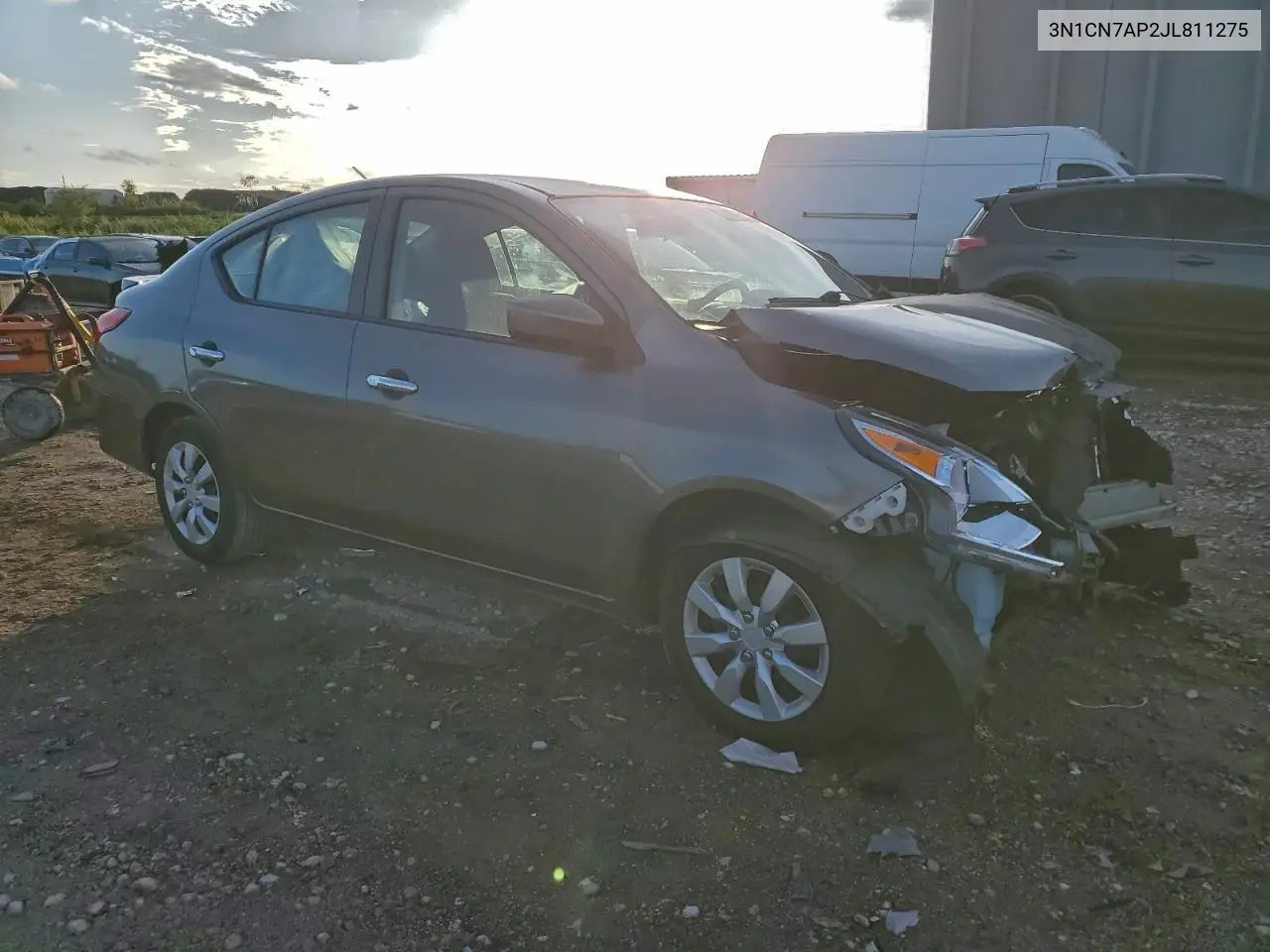 3N1CN7AP2JL811275 2018 Nissan Versa S