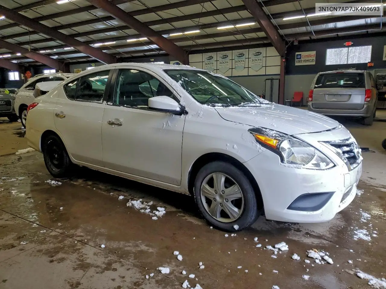 3N1CN7AP7JK409693 2018 Nissan Versa S