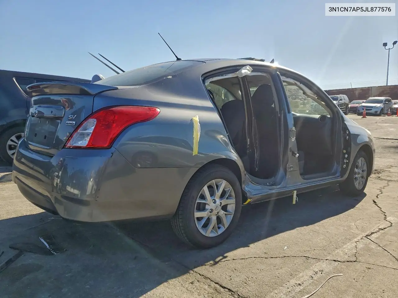 3N1CN7AP5JL877576 2018 Nissan Versa S