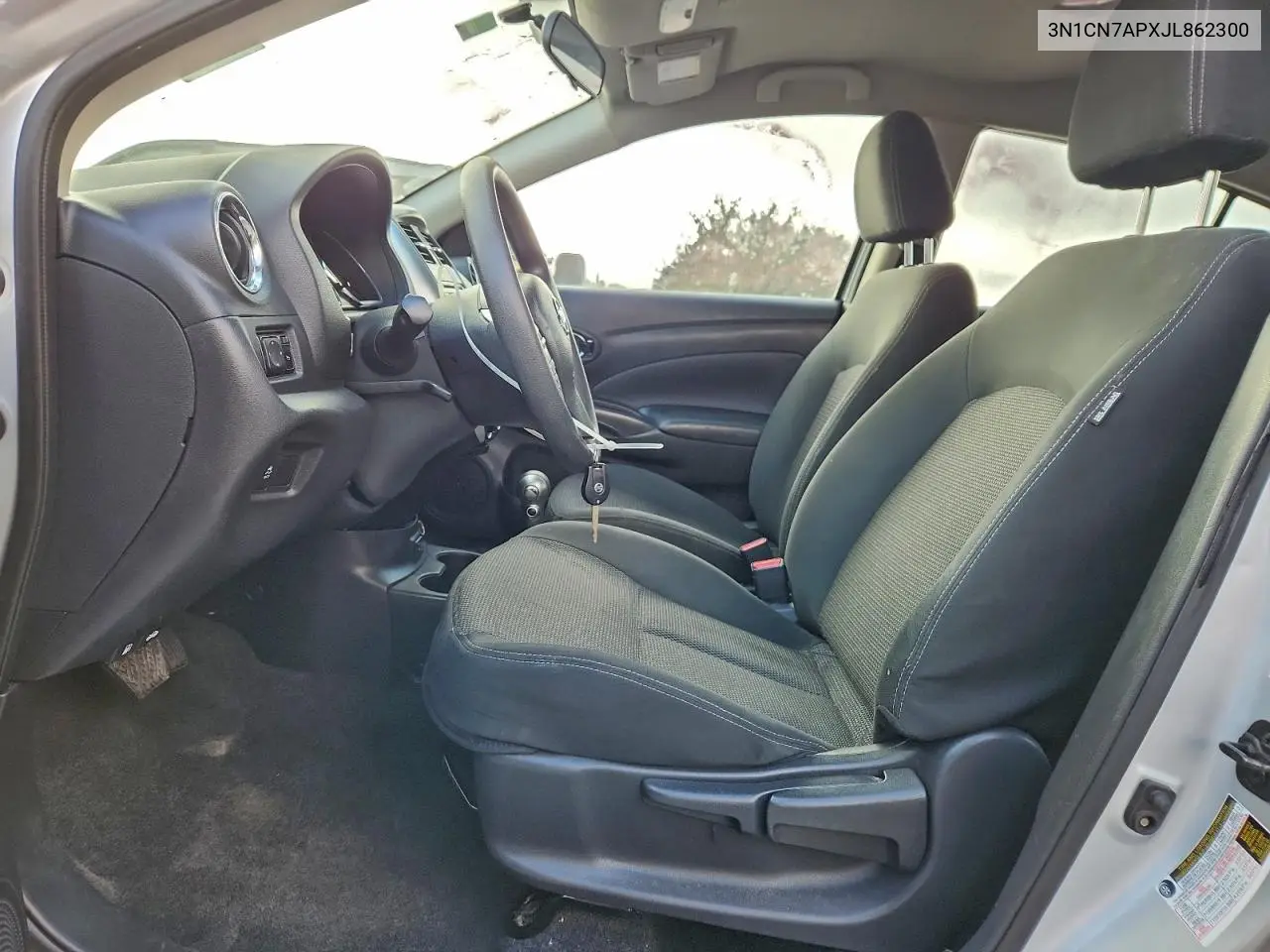 3N1CN7APXJL862300 2018 Nissan Versa S