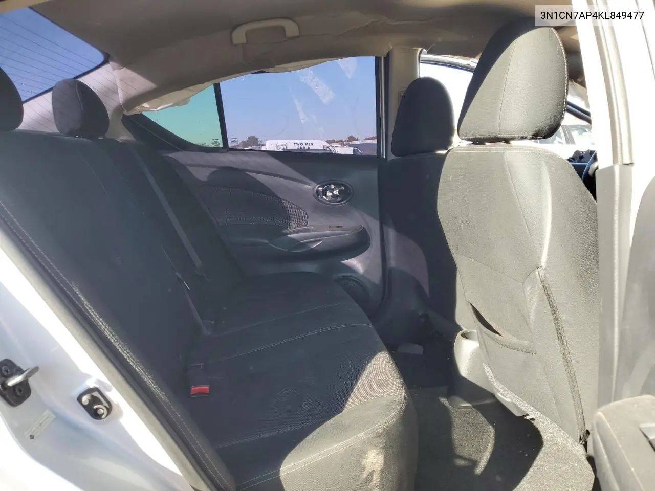 3N1CN7AP4KL849477 2019 Nissan Versa S